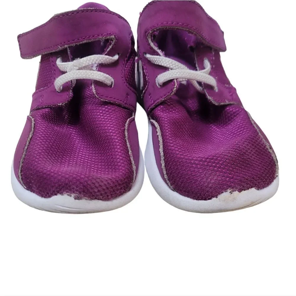Nike purple kids shoes